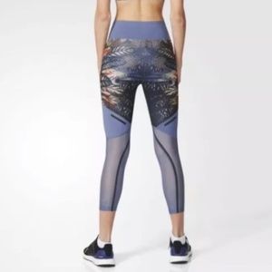 ADIDAS leggings with feather print (NWOT)